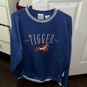 Disneyland Tigger Sweatshirt